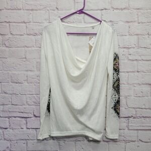 NEW Panhandle Slim Western Blouse Sz M Aztec Detail Sleeves Stretchy Plunge Neck